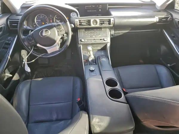 Lexus Is 2016