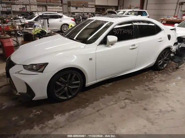 Lexus Is 2019