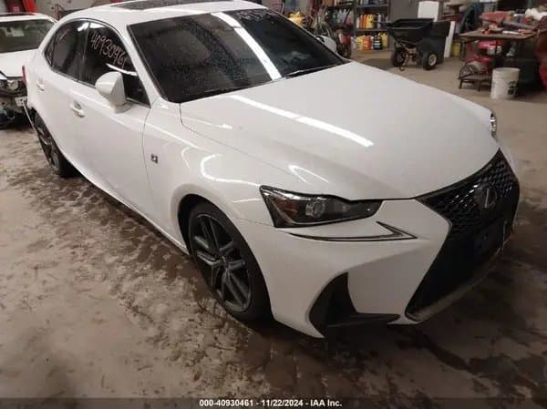 Lexus Is 2019