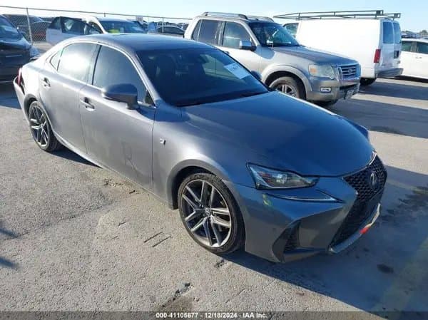 Lexus Is 2019