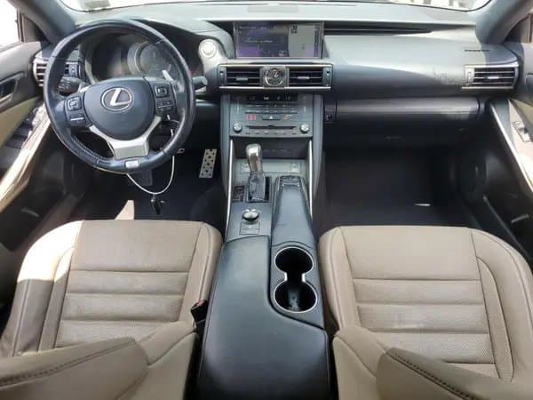 Lexus Is 2019