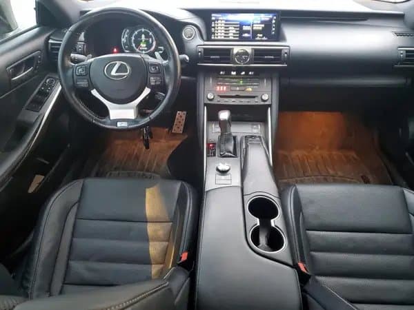 Lexus Is 2019