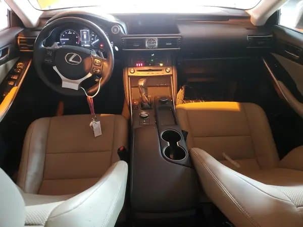 Lexus Is 2020