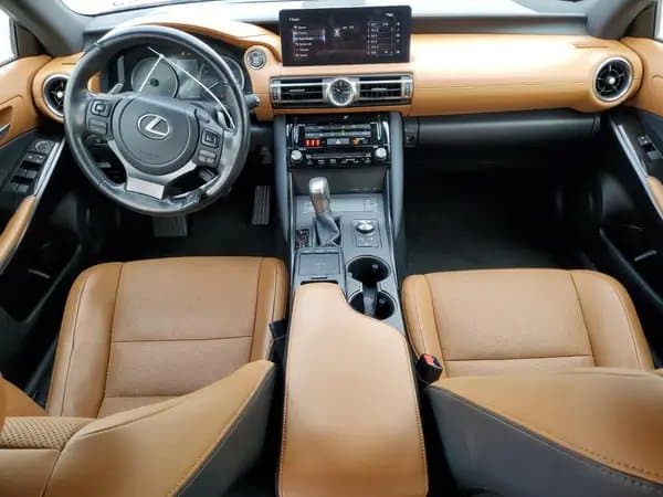 Lexus Is 2021