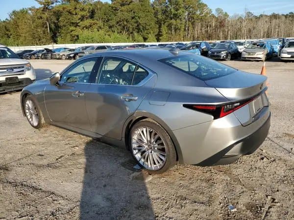 Lexus Is 2022