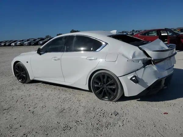 Lexus Is 2024