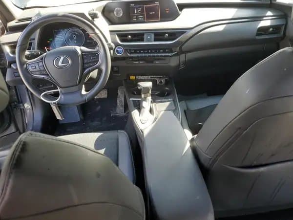 Lexus Ux 2021
