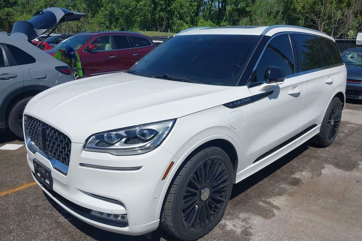 Lincoln Aviator 2021
