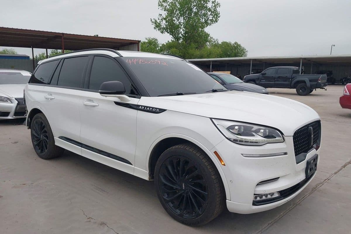 Lincoln Aviator 2024