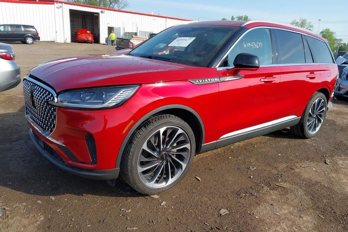Lincoln Aviator 2025