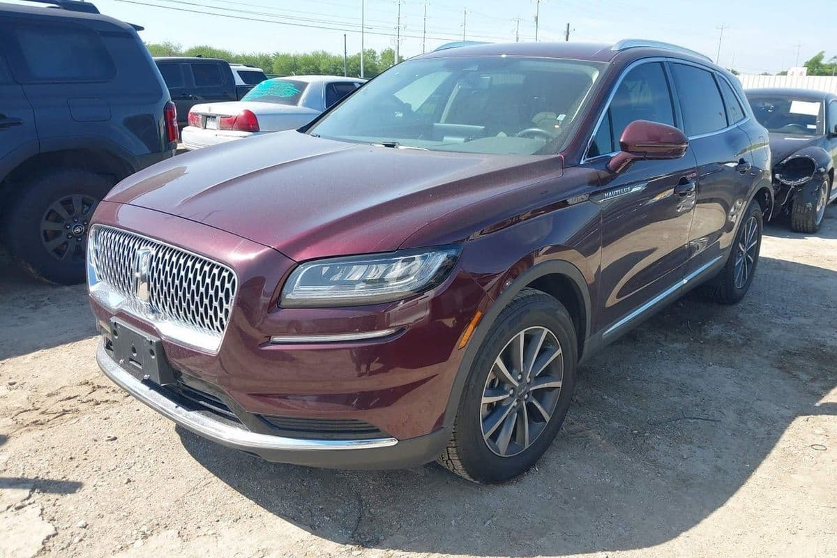 Lincoln Nautilus 2022
