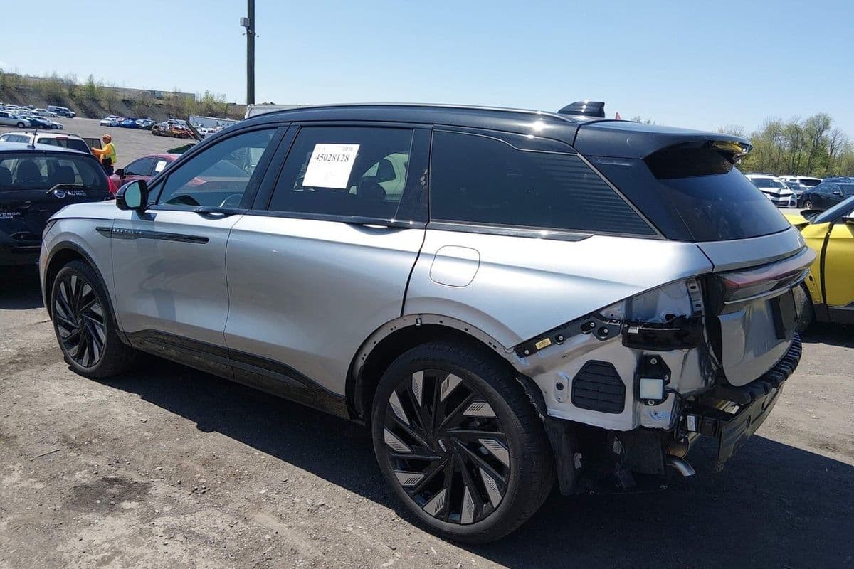 Lincoln Nautilus 2025