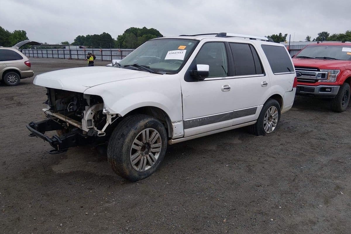 Lincoln Navigator 2014