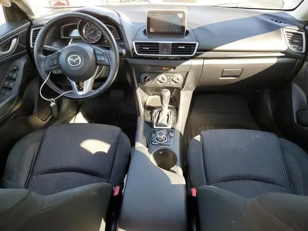Mazda 3 2016