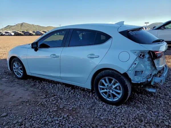 Mazda 3 2016