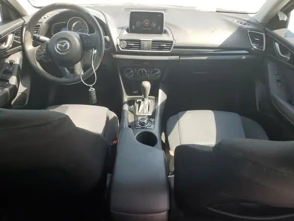 Mazda 3 2016
