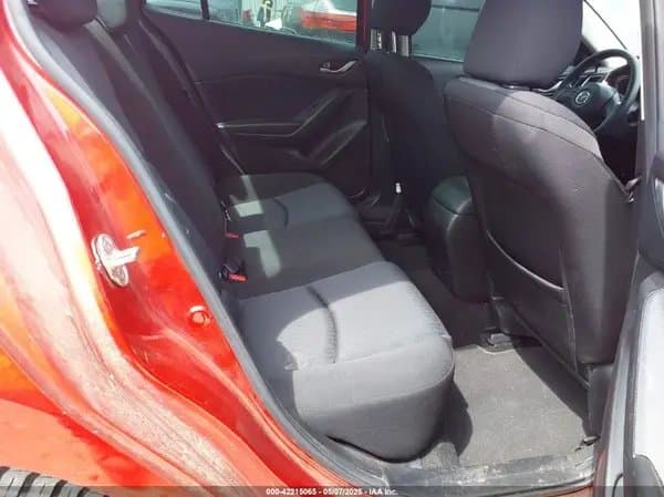 Mazda 3 2016