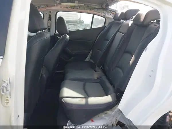Mazda 3 2016