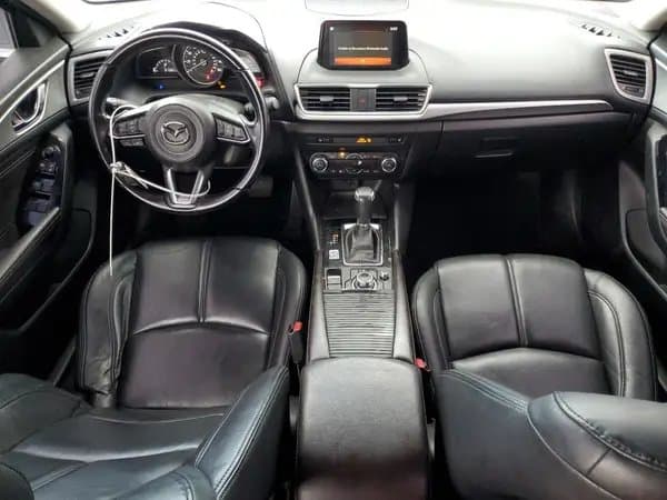 Mazda 3 2017