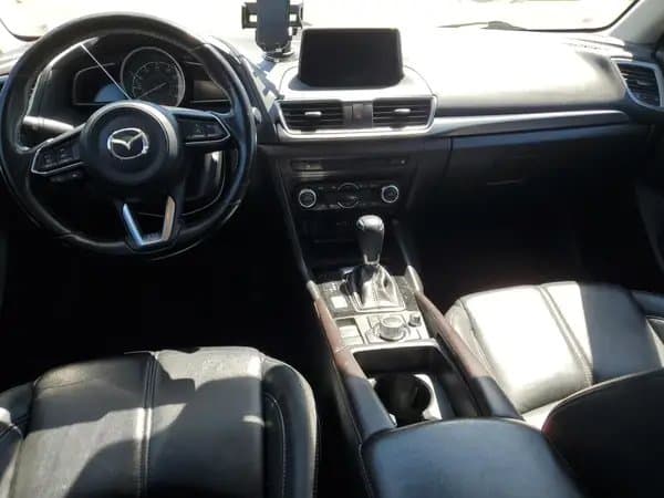 Mazda 3 2017