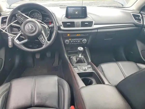 Mazda 3 2017