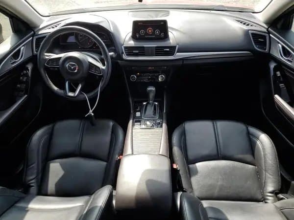 Mazda 3 2017