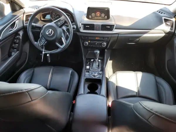 Mazda 3 2017
