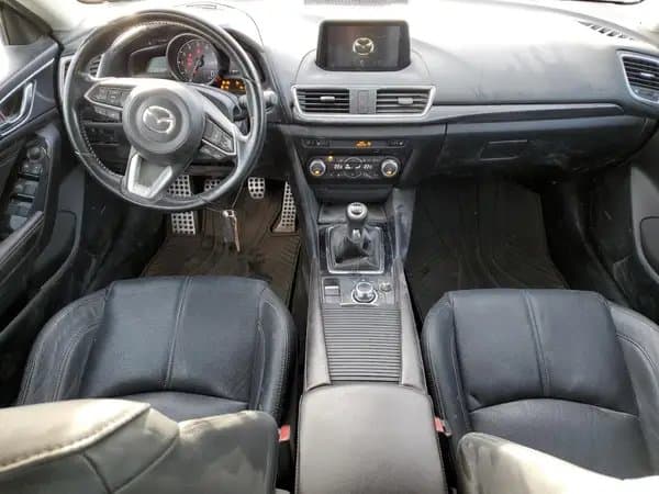 Mazda 3 2018