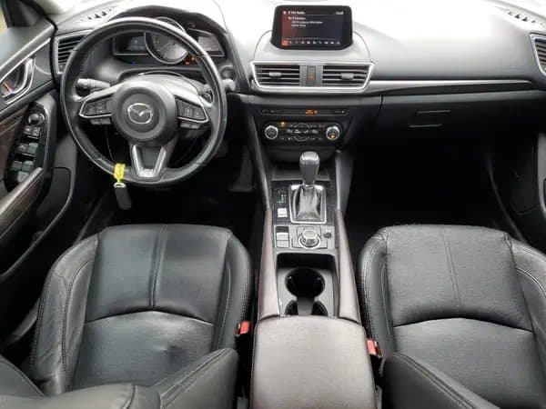 Mazda 3 2018