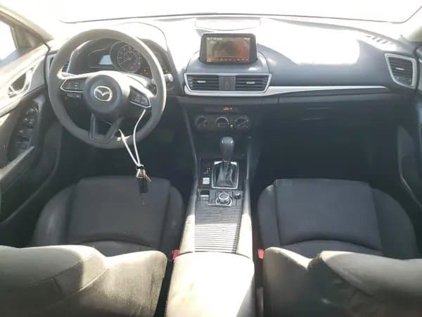 Mazda 3 2018