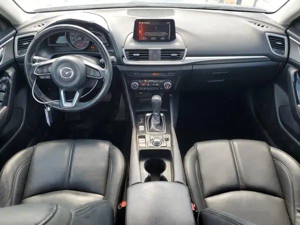 Mazda 3 2018