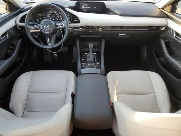 Mazda 3 2021