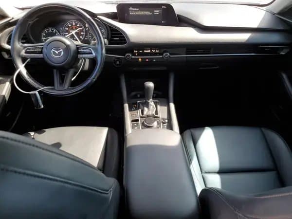 Mazda 3 2021