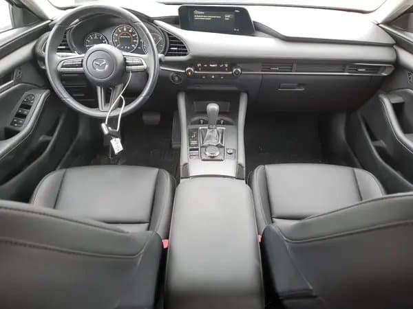 Mazda 3 2021