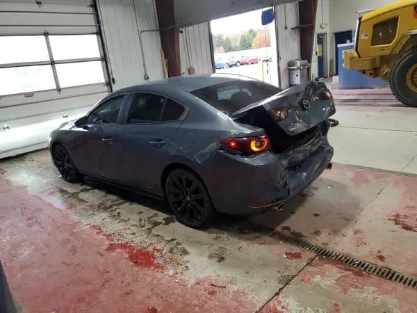Mazda 3 2023