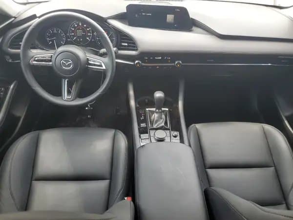 Mazda 3 2023