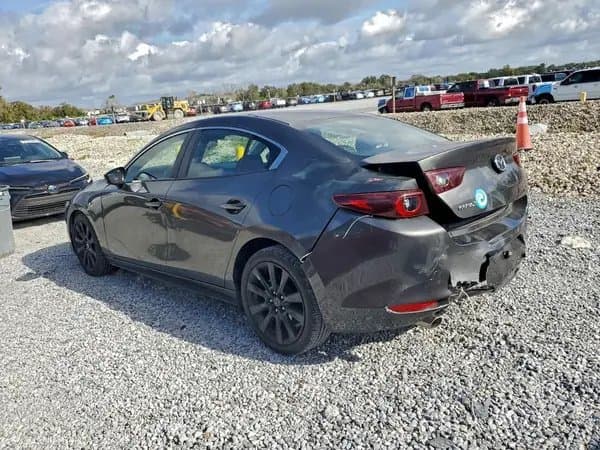 Mazda 3 2024
