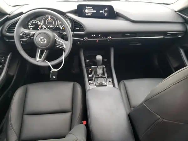 Mazda 3 2024