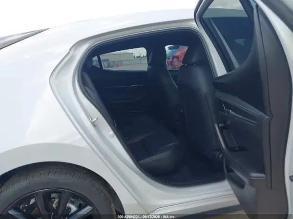 Mazda 3 2025