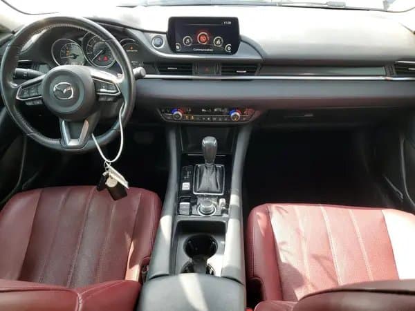 Mazda 6 2021