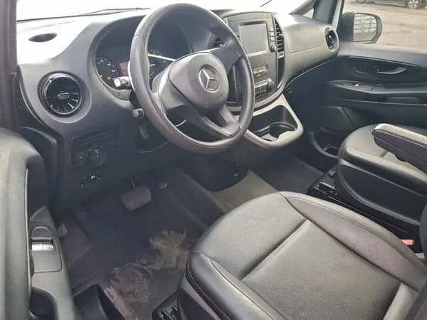 Mercedes Benz Metris 2022