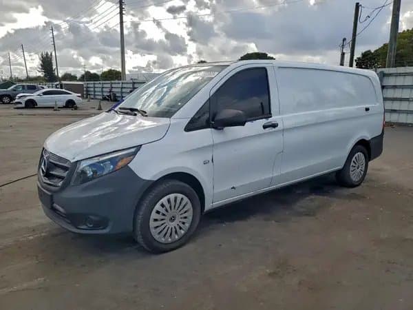 Mercedes Benz Metris 2022