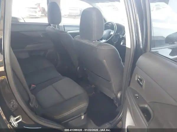 Mitsubishi Outlander 2016