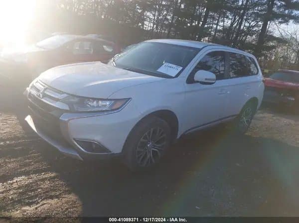 Mitsubishi Outlander 2016