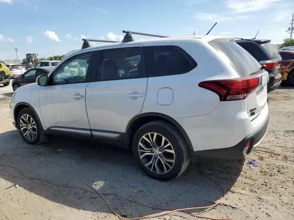 Mitsubishi Outlander 2016