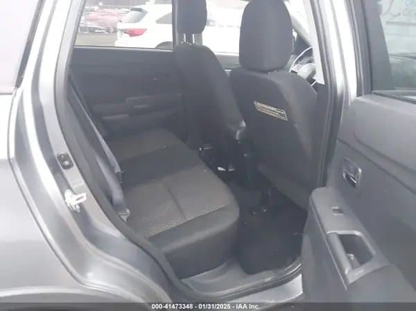 Mitsubishi Outlander 2016