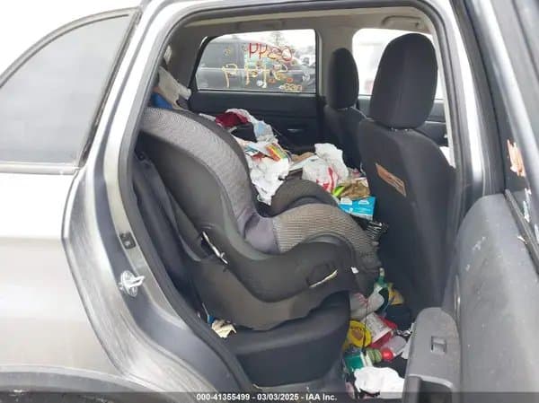 Mitsubishi Outlander 2016
