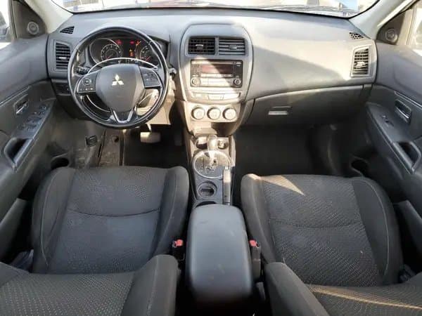 Mitsubishi Outlander 2016