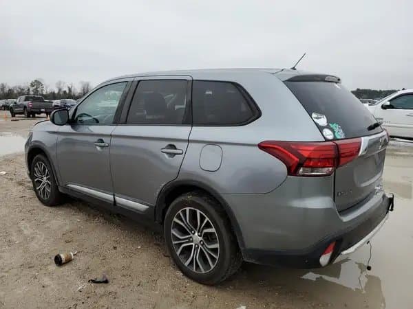 Mitsubishi Outlander 2016