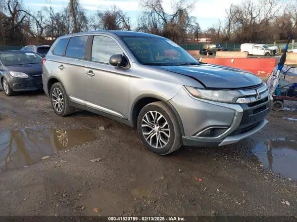 Mitsubishi Outlander 2016